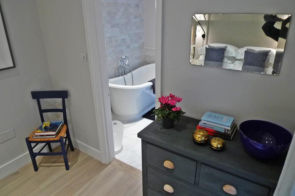 Sparkling Apartment In Kensington Olympia London Exterior foto